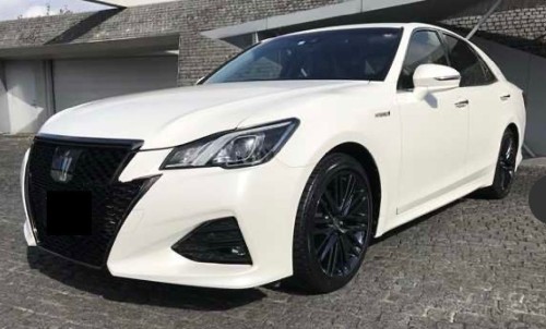 Toyota crown athlete SJ